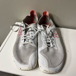 Vivobarefoot shoes size 10